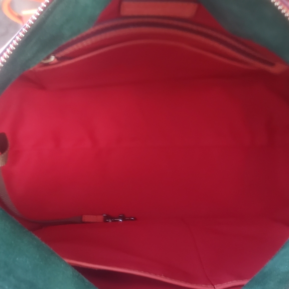 Sold - Picture 9 of 11